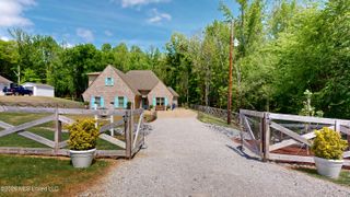 13866 Myers Plantation Road, Byhalia, MS 38611