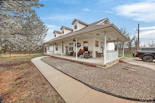 15320 WW Highway, Lebanon, MO 65536