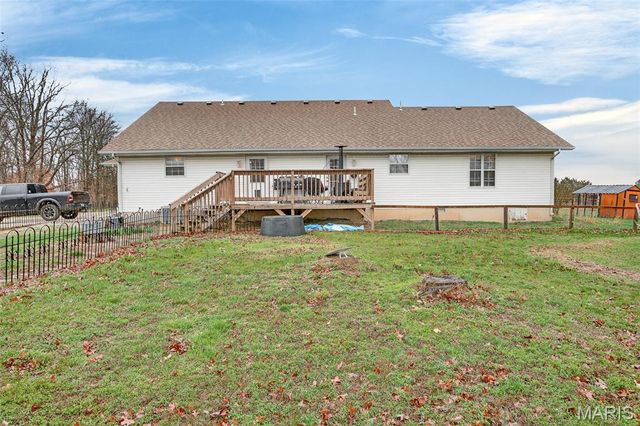 15320 WW Highway, Lebanon, MO 65536