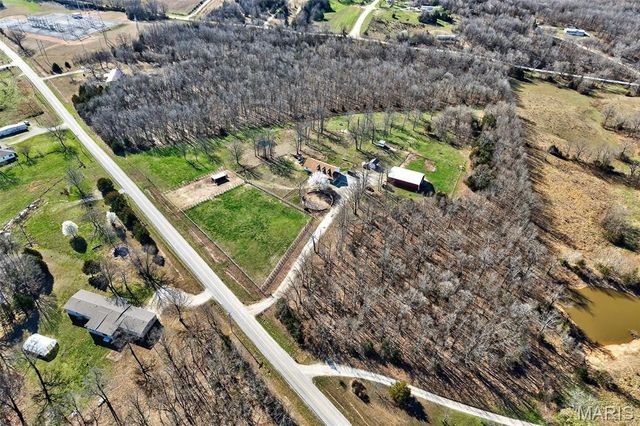 15320 WW Highway, Lebanon, MO 65536