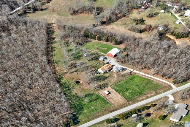 15320 WW Highway, Lebanon, MO 65536