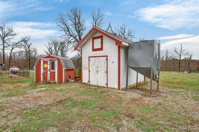 15320 WW Highway, Lebanon, MO 65536