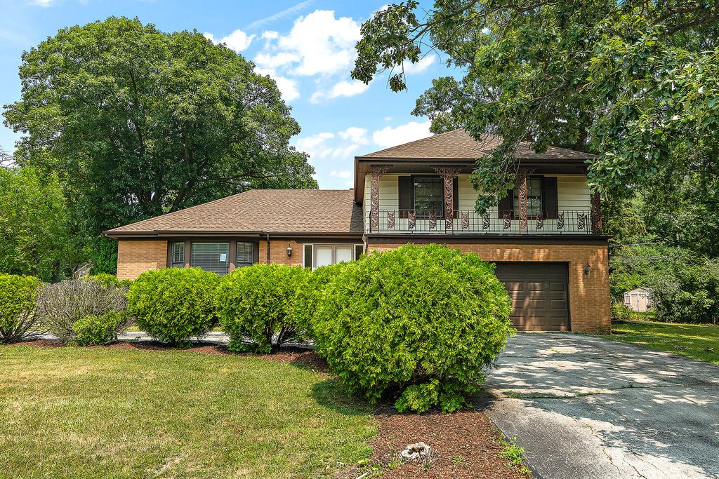 20707 Greenwood Court, Olympia Fields, IL 60461