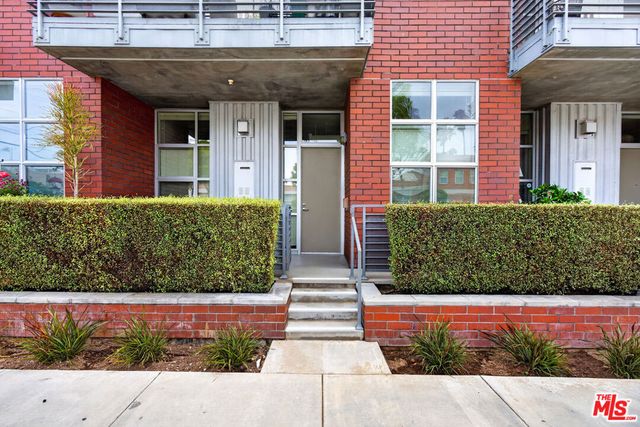 1912 Broadway 103, Santa Monica, CA 90404