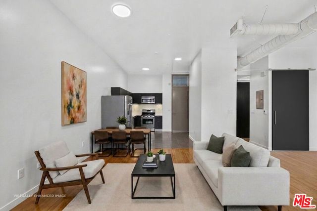 1912 Broadway 103, Santa Monica, CA 90404