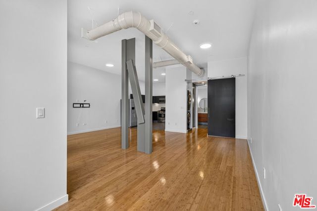 1912 Broadway 103, Santa Monica, CA 90404