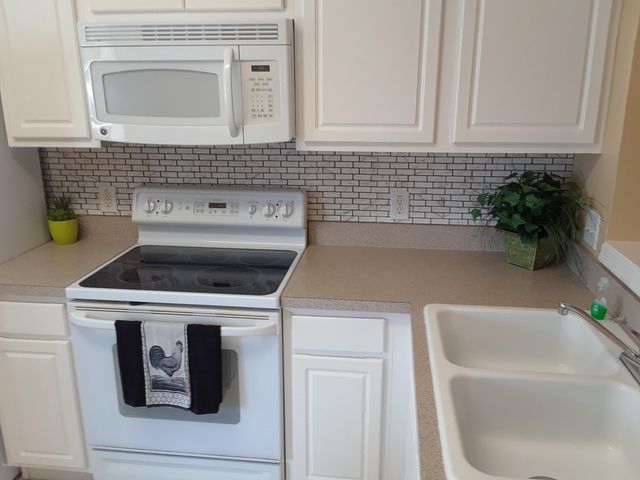 1359 Hampton Park Lane, Melbourne, FL 32940