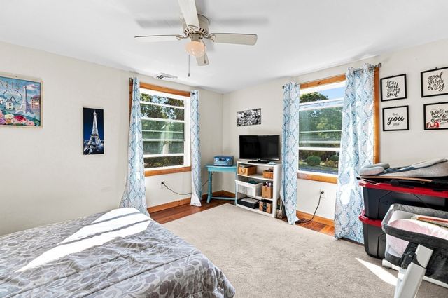 36 Main Ave, Wareham, MA 02538