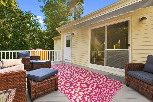 36 Main Ave, Wareham, MA 02538