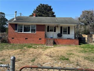 1110 Martindale Drive, Fayetteville, NC 28304