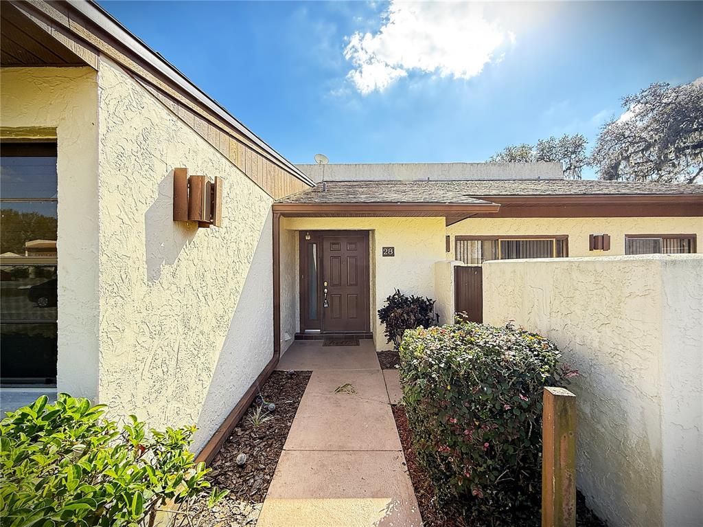 1880 N CRYSTAL LAKE DRIVE 28, Lakeland, FL 33801