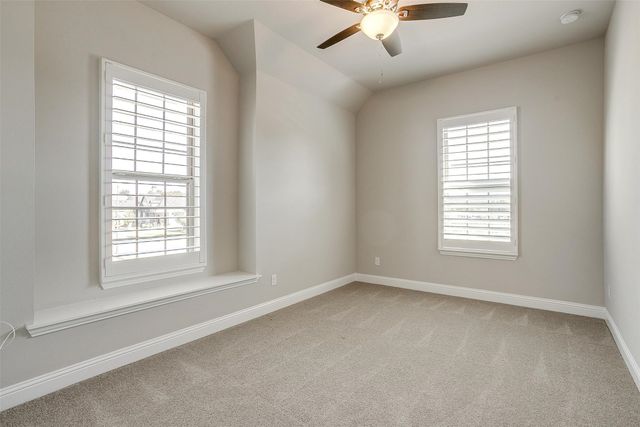 13905 E Riviera Drive, Fort Worth, TX 76028