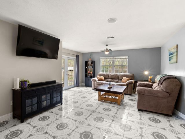 1151 Lucius Dr, Deridder, LA 70634