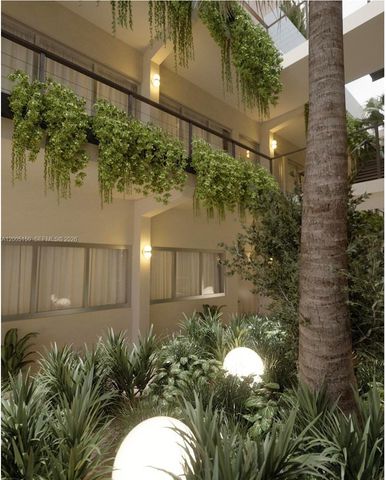 250 Collins Avenue 107, Miami Beach, FL 33139