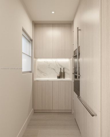250 Collins Avenue 107, Miami Beach, FL 33139