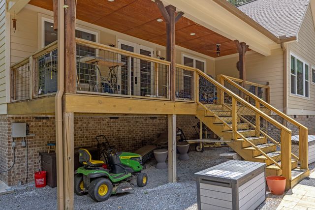 2485 River Bluffs Drive, Jasper, TN 37347