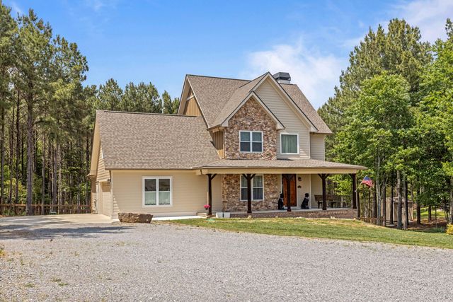 2485 River Bluffs Drive, Jasper, TN 37347