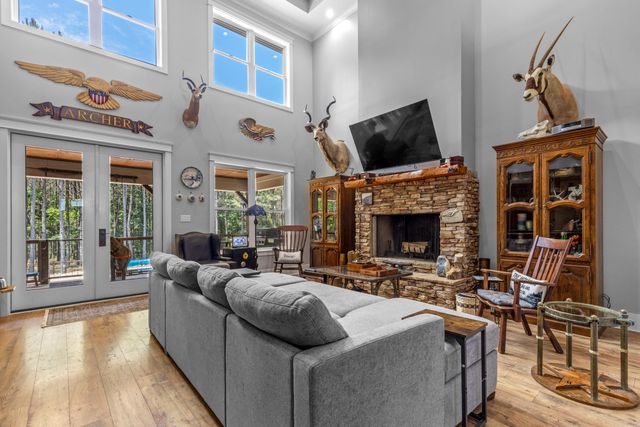 2485 River Bluffs Drive, Jasper, TN 37347