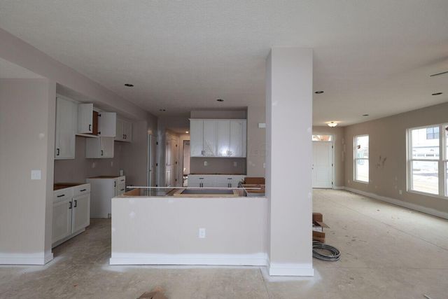 5524 Fawnsbury Court, Powell, OH 43065