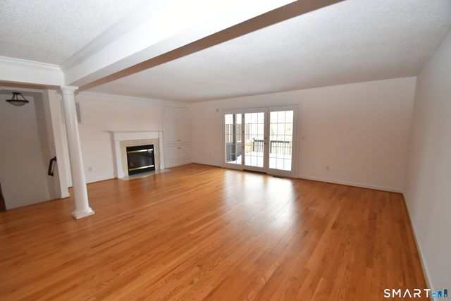 49 Overshot Drive 49, Glastonbury, CT 06073