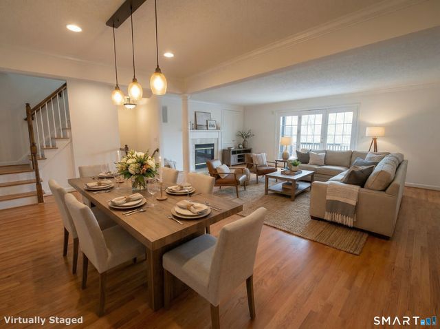 49 Overshot Drive 49, Glastonbury, CT 06073