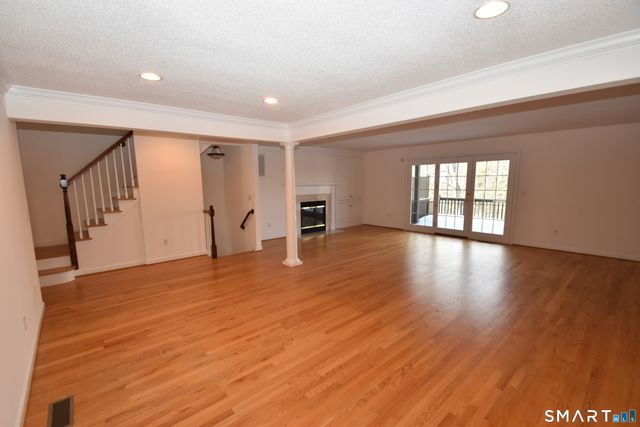 49 Overshot Drive 49, Glastonbury, CT 06073