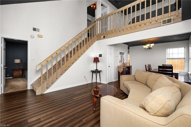 197 Gate House RD, Newport News, VA 23608