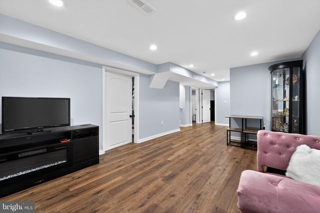 3478 HILLSMERE RD, Gwynn Oak, MD 21207