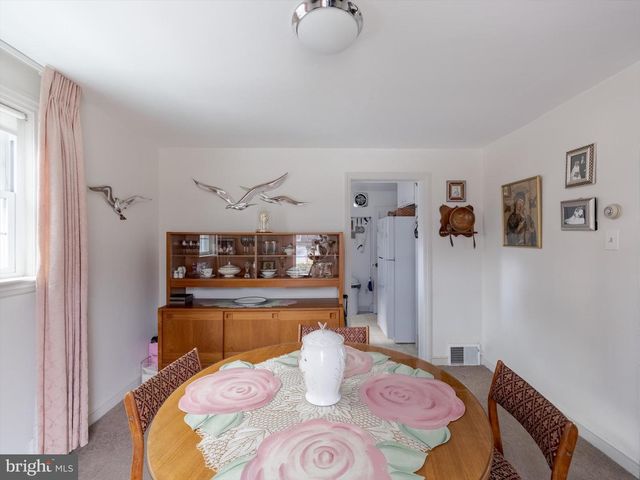 34 SCHUYLER RD, Springfield, PA 19064