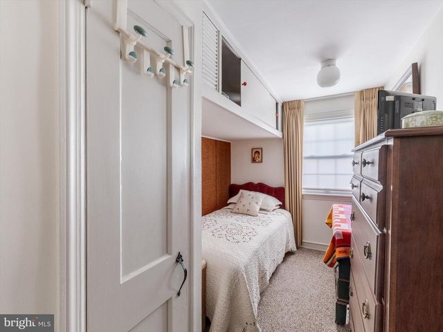 34 SCHUYLER RD, Springfield, PA 19064