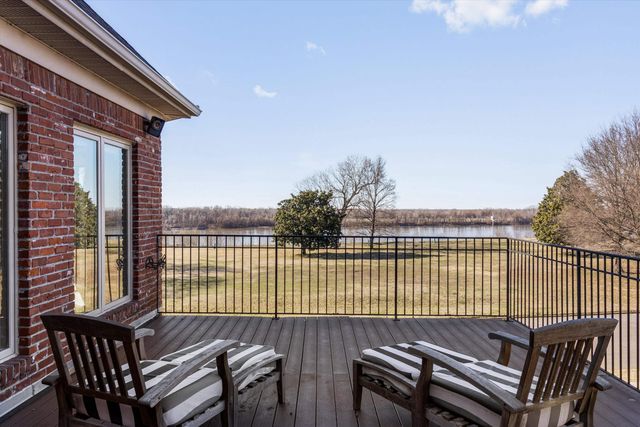 123 FOUNDERS LN, Memphis, TN 38103