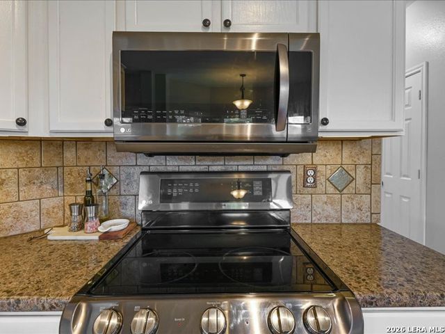 9049 Sarasota Woods, San Antonio, TX 78250