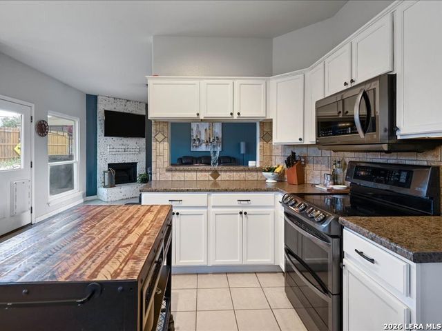 9049 Sarasota Woods, San Antonio, TX 78250