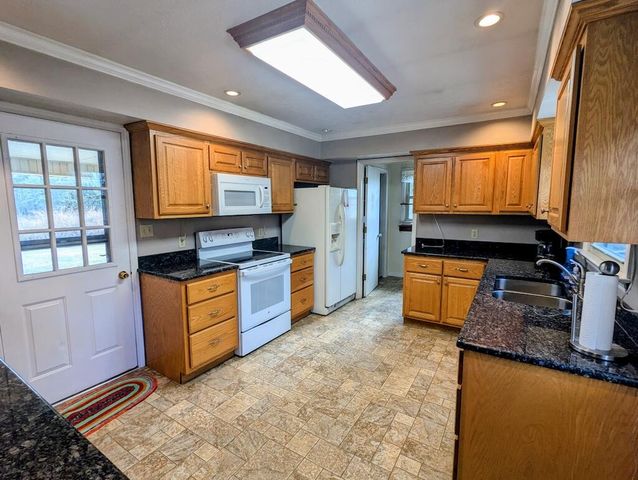 183 Abrahams Place, Floyd, VA 24091