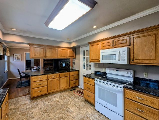 183 Abrahams Place, Floyd, VA 24091