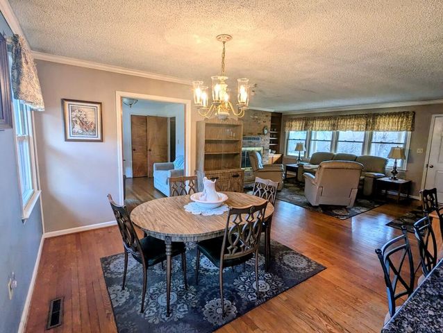 183 Abrahams Place, Floyd, VA 24091