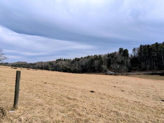 183 Abrahams Place, Floyd, VA 24091