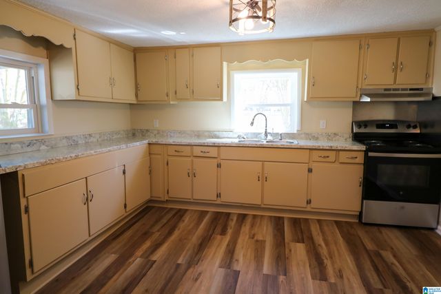705 17TH STREET S, Pell City, AL 35128