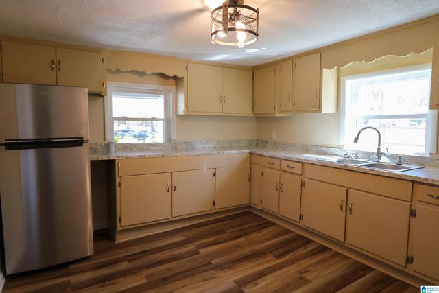 705 17TH STREET S, Pell City, AL 35128