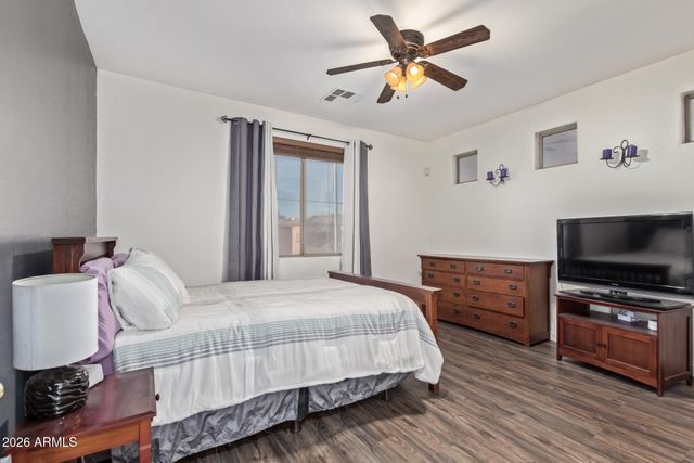 2635 E CHESTER Drive, Chandler, AZ 85286