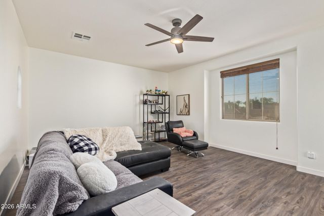 2635 E CHESTER Drive, Chandler, AZ 85286