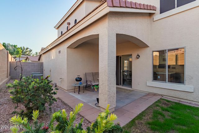 2635 E CHESTER Drive, Chandler, AZ 85286