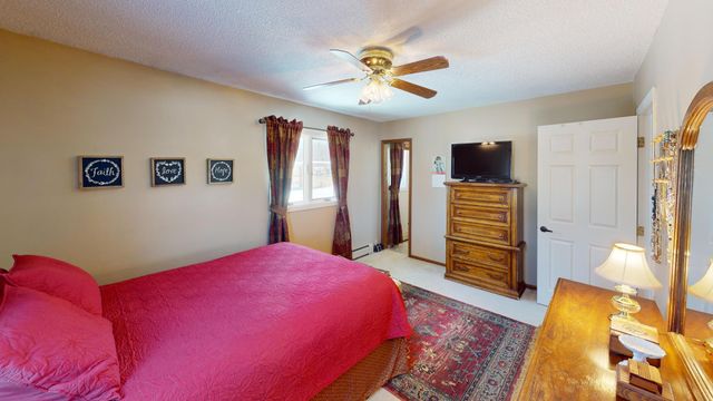 319 Garden Road, Albert Lea, MN 56007