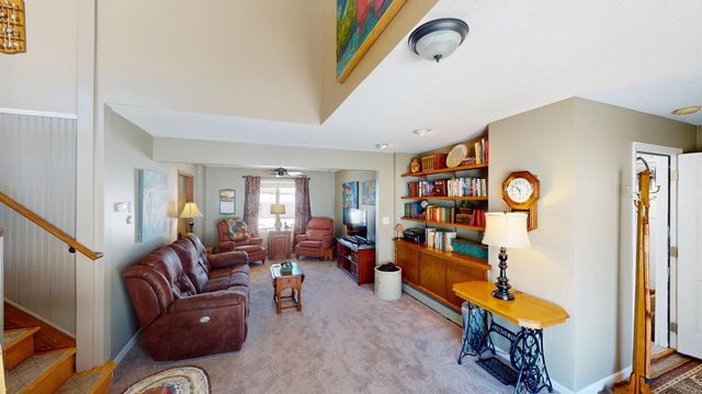 319 Garden Road, Albert Lea, MN 56007