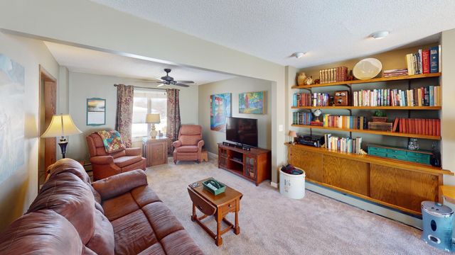 319 Garden Road, Albert Lea, MN 56007