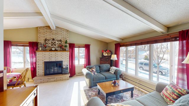 319 Garden Road, Albert Lea, MN 56007