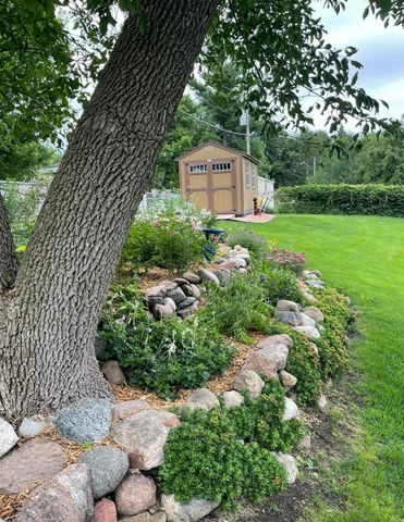 319 Garden Road, Albert Lea, MN 56007