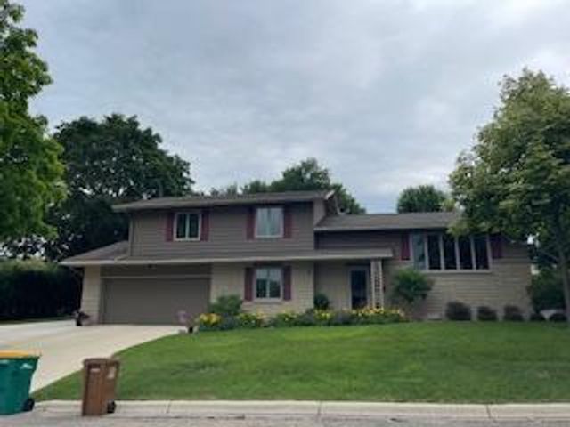 319 Garden Road, Albert Lea, MN 56007