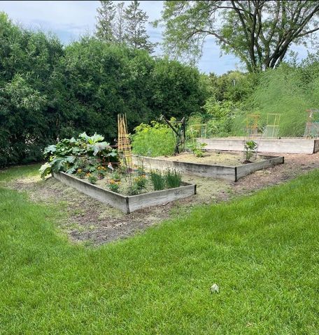 319 Garden Road, Albert Lea, MN 56007