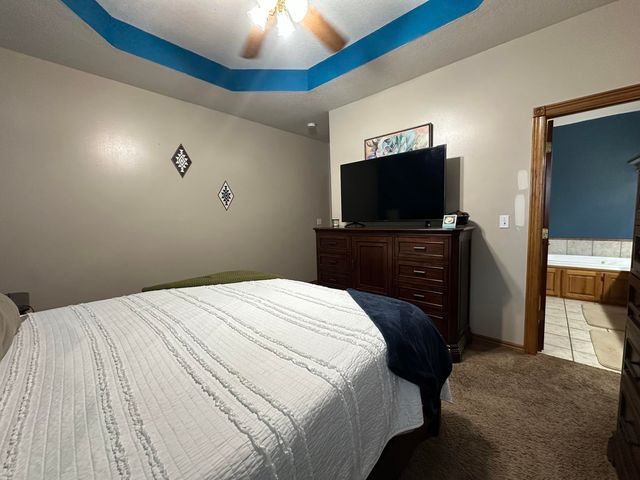 1012 S Palomino Road, Carthage, MO 64836